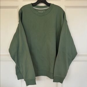 Eddie Bauer Olive/Sage Green Crewneck Sweatshirt